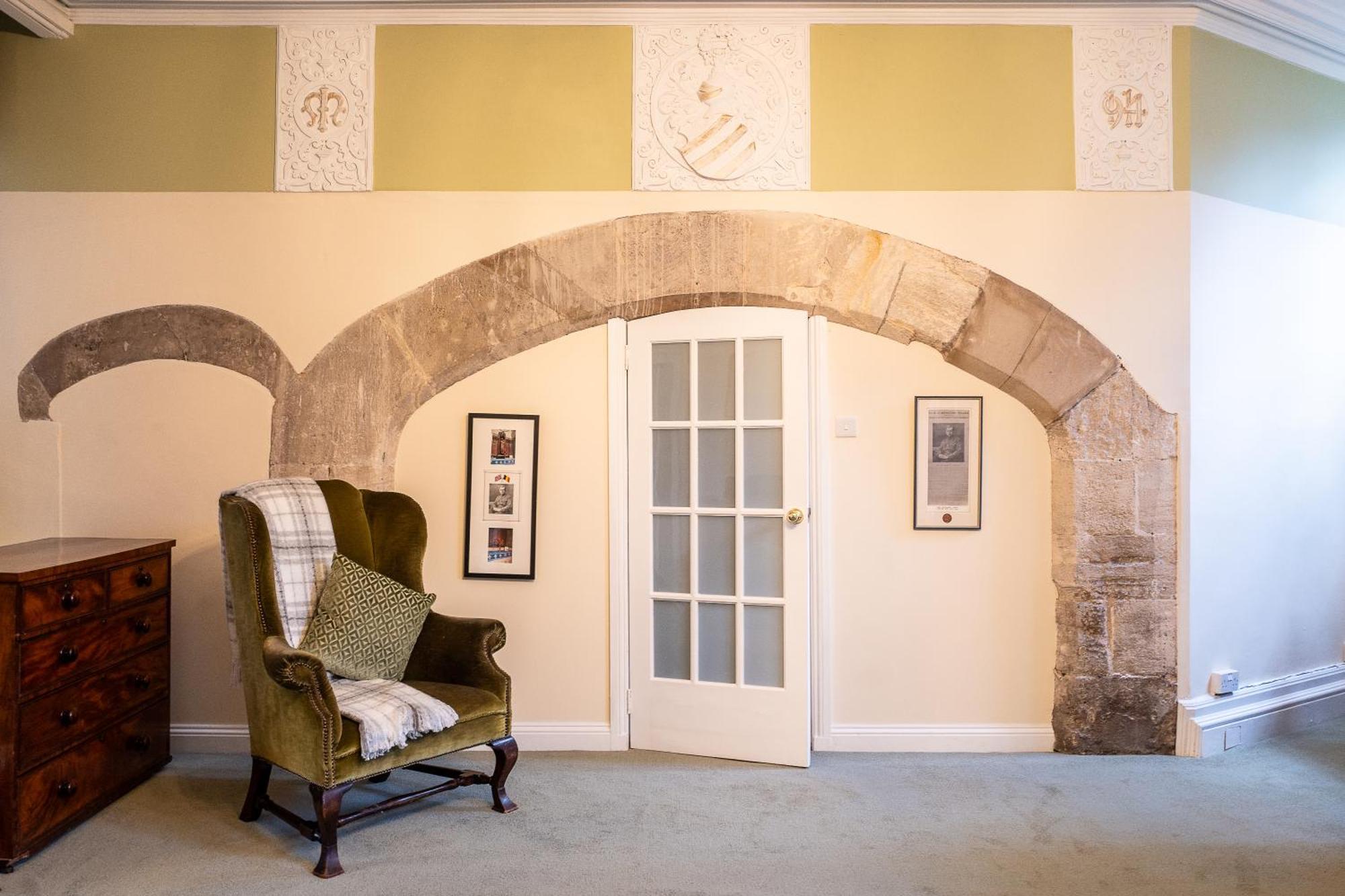 The Hall - Historic Grade I-Listed Jacobean Mansion Bradford-On-Avon Eksteriør billede
