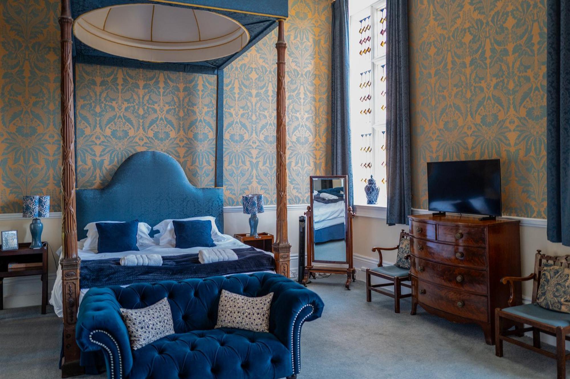 The Hall - Historic Grade I-Listed Jacobean Mansion Bradford-On-Avon Eksteriør billede